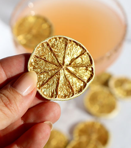 24K Gold Lime single garnish