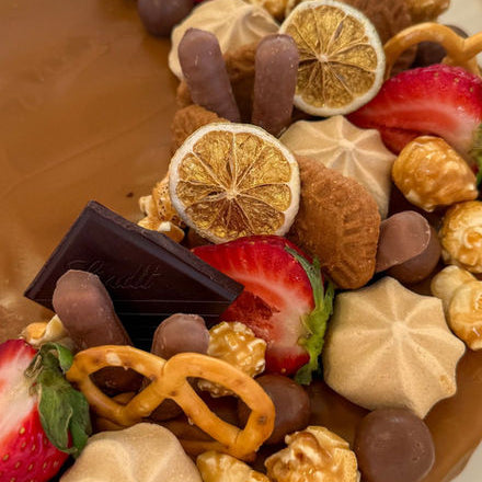 top rated cake garnish