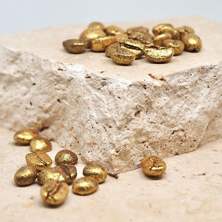 tiramisu garnish coffee dessert 